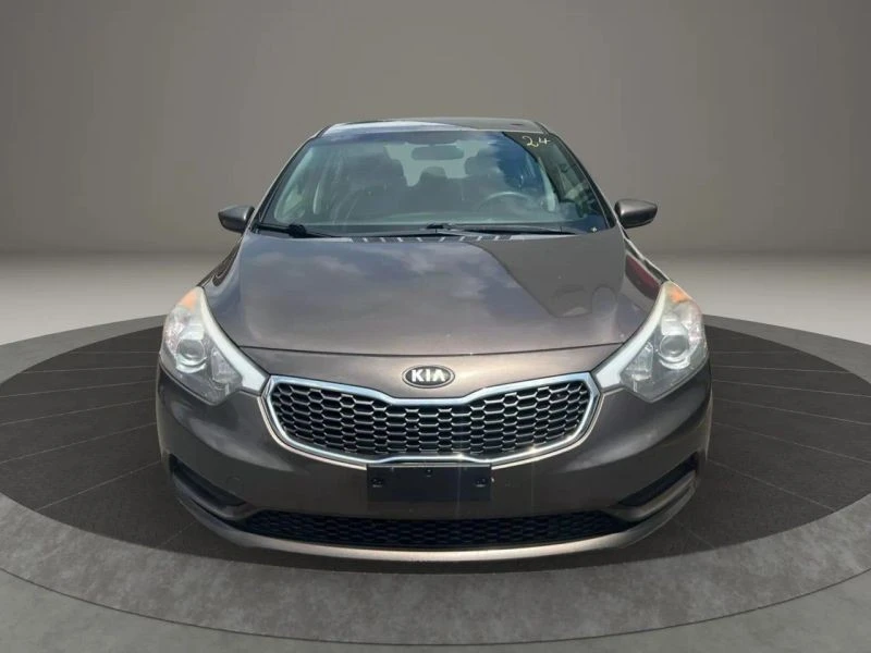 2014 Kia Forte - Image 2 of 12