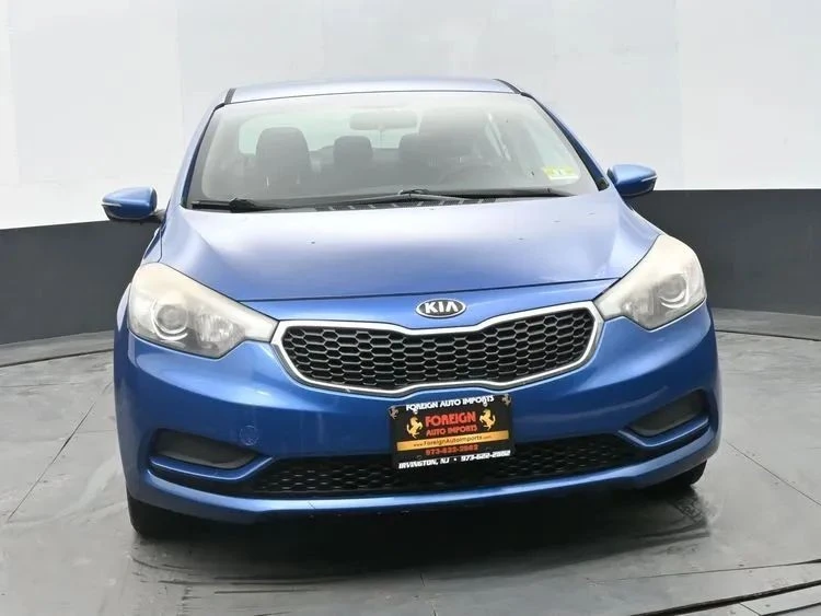 2014 Kia Forte - Image 3 of 12
