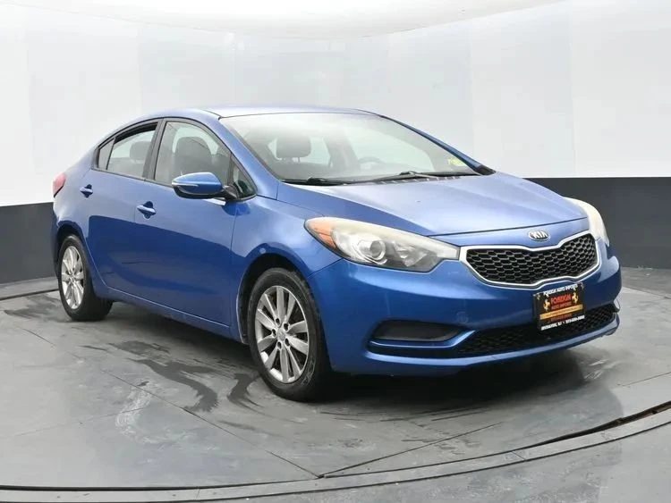 2014 Kia Forte - Image 2 of 12