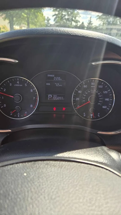 2014 Kia Forte - Image 4 of 12