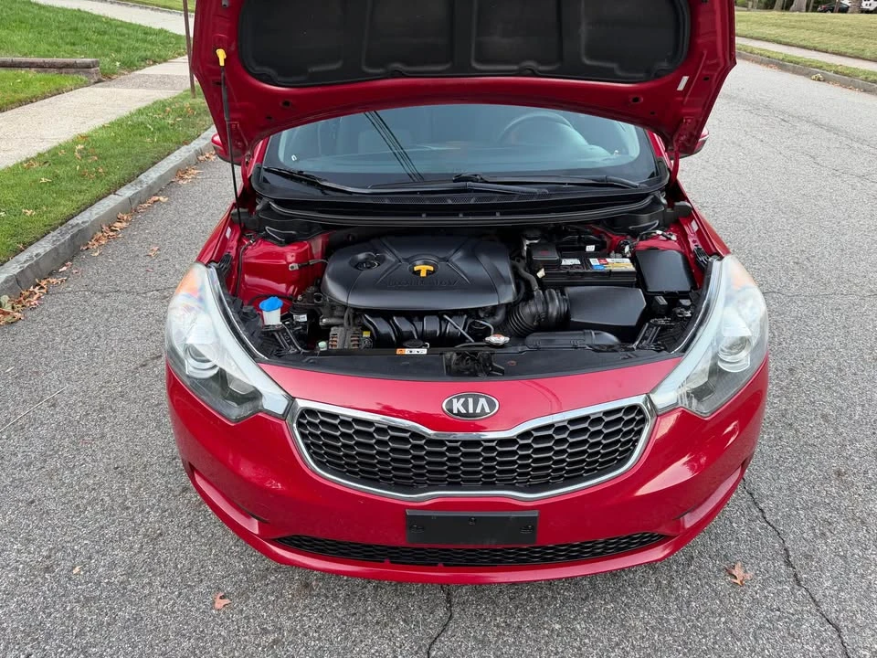 2014 Kia Forte - Image 8 of 15