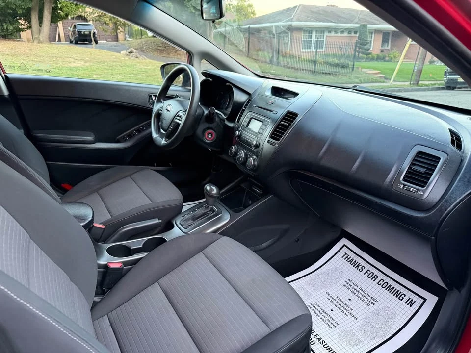 2014 Kia Forte - Image 13 of 15