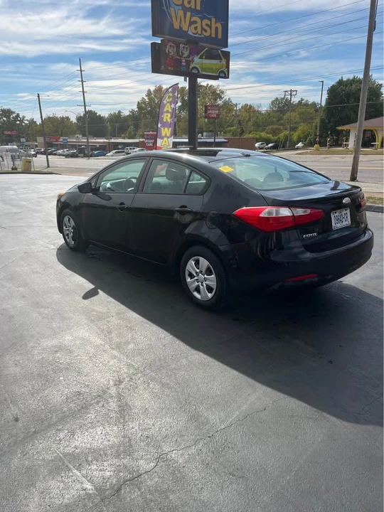 2014 Kia Forte - Image 4 of 14