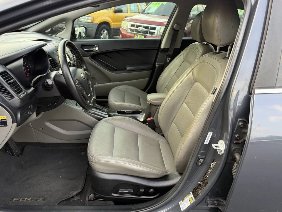 2014 Kia Forte - Image 12 of 21