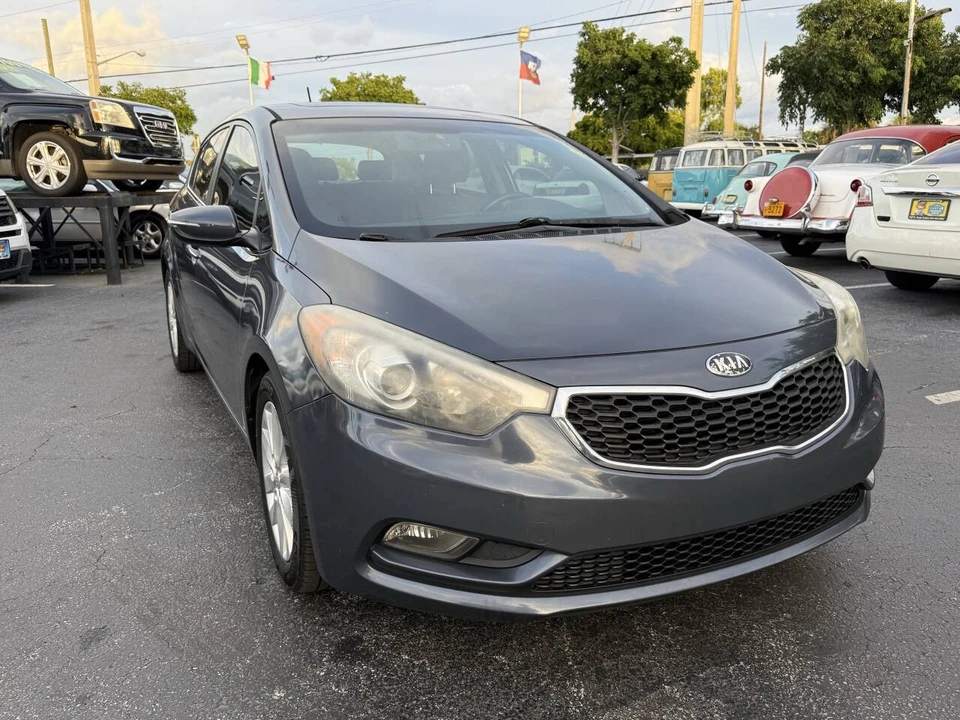 2014 Kia Forte - Image 8 of 21