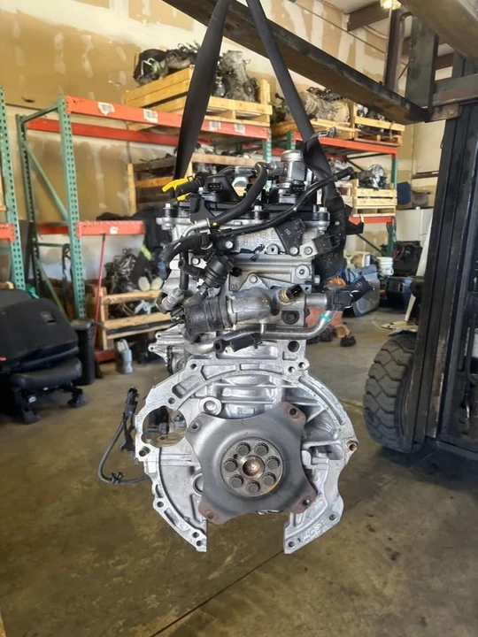 2014 Parts & Memorabilia Engines - Image 4 of 4