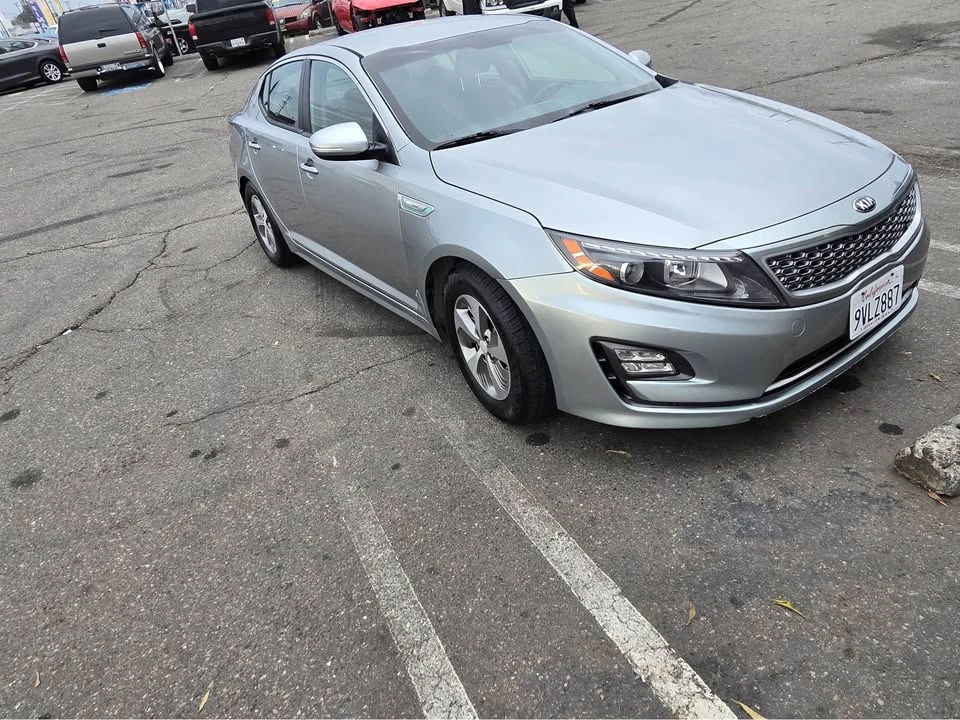 2014 Kia Optima/K5 - Image 2 of 12