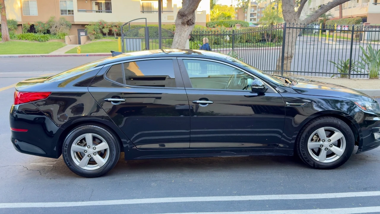 2014 Kia Optima/K5 - Image 8 of 21