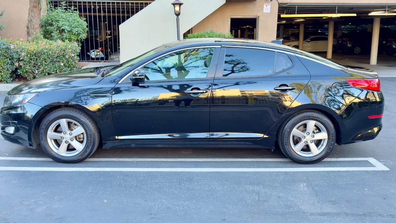 2014 Kia Optima/K5 - Image 4 of 21