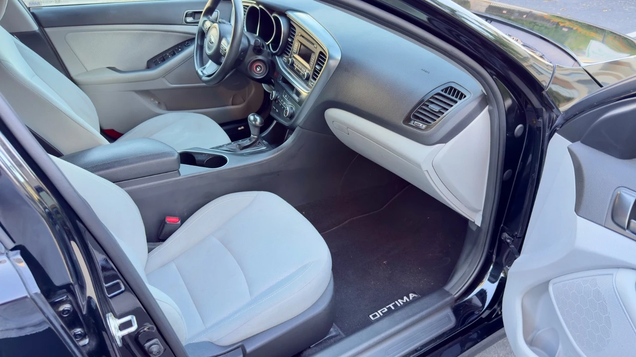 2014 Kia Optima/K5 - Image 15 of 21