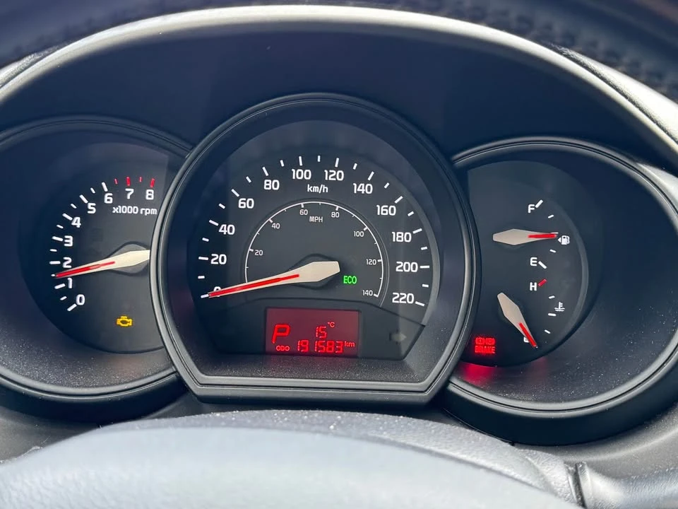 2014 Kia Rio - Image 3 of 10