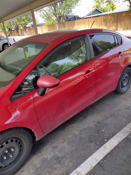 2014 Kia Rio - Image 2 of 2