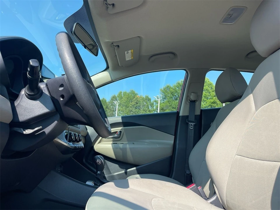 2014 Kia Rio - Image 9 of 12