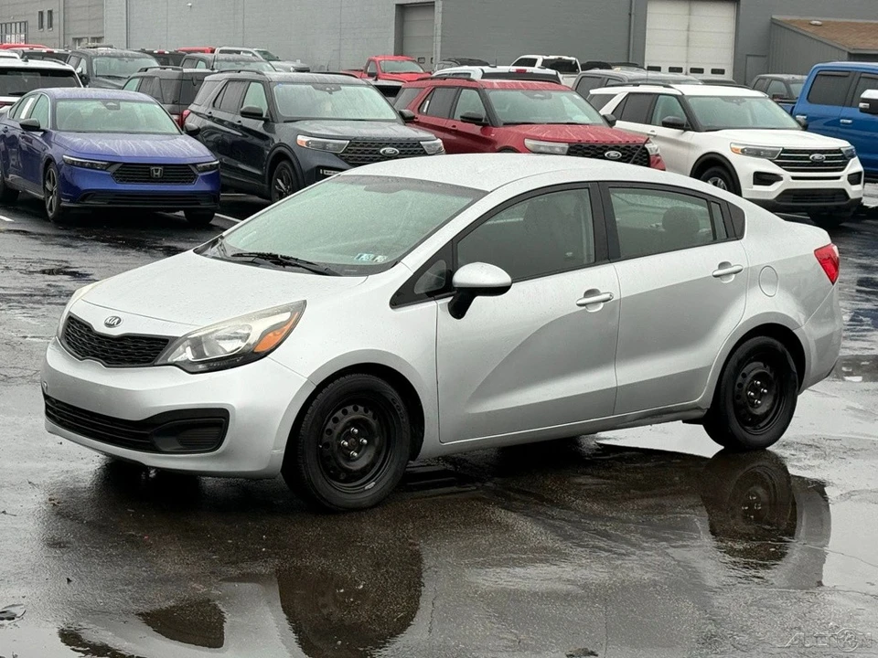 2014 Kia Rio - Image 7 of 12