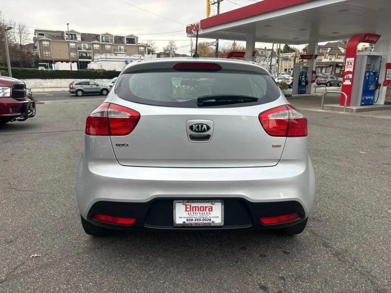 2014 Kia Rio - Image 5 of 12