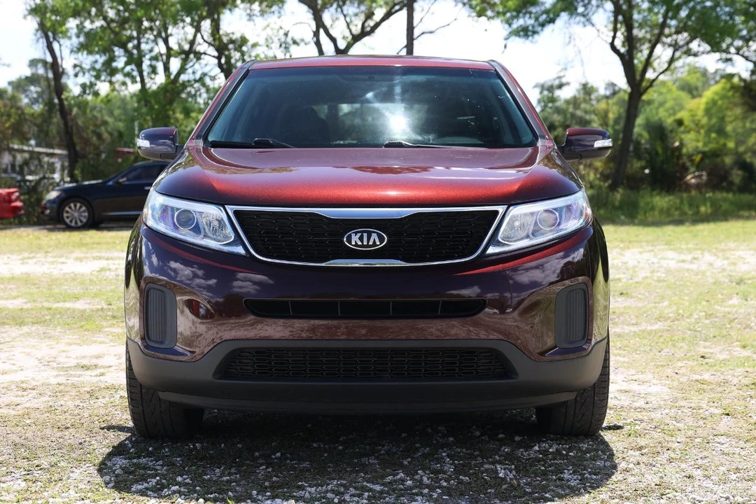 2014 Kia Sorento - Image 19 of 21
