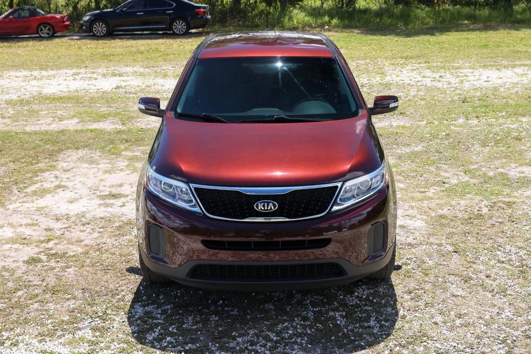 2014 Kia Sorento - Image 17 of 21