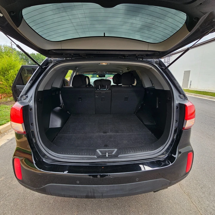 2014 Kia Sorento - Image 10 of 20