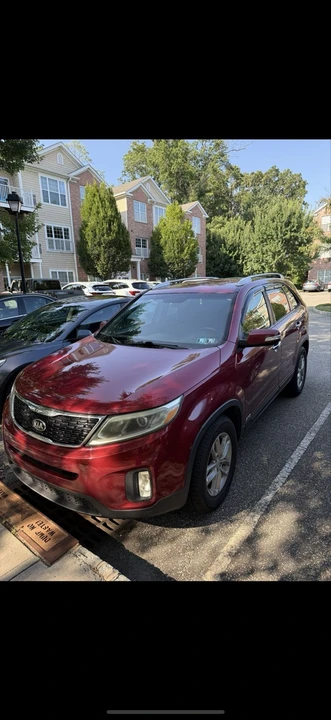 2014 Kia Sorento - Image 2 of 6