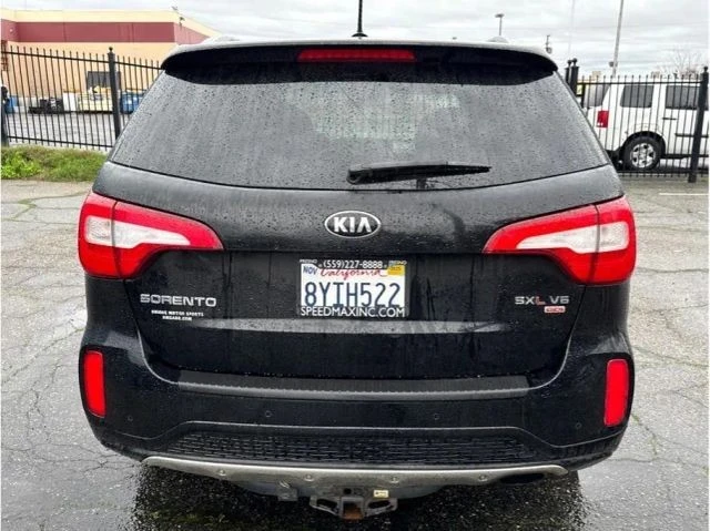 2014 Kia Sorento - Image 4 of 10