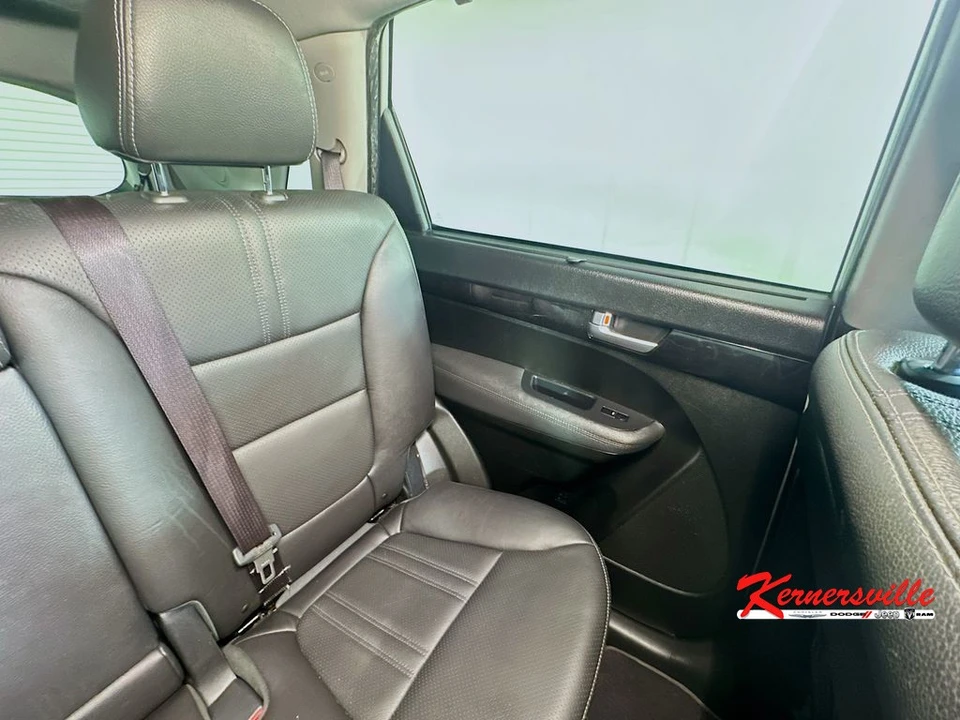 2014 Kia Sorento - Image 14 of 24