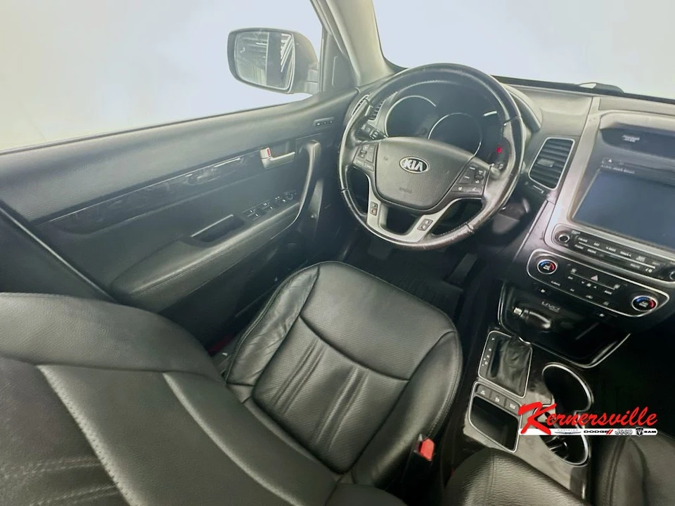 2014 Kia Sorento - Image 9 of 24