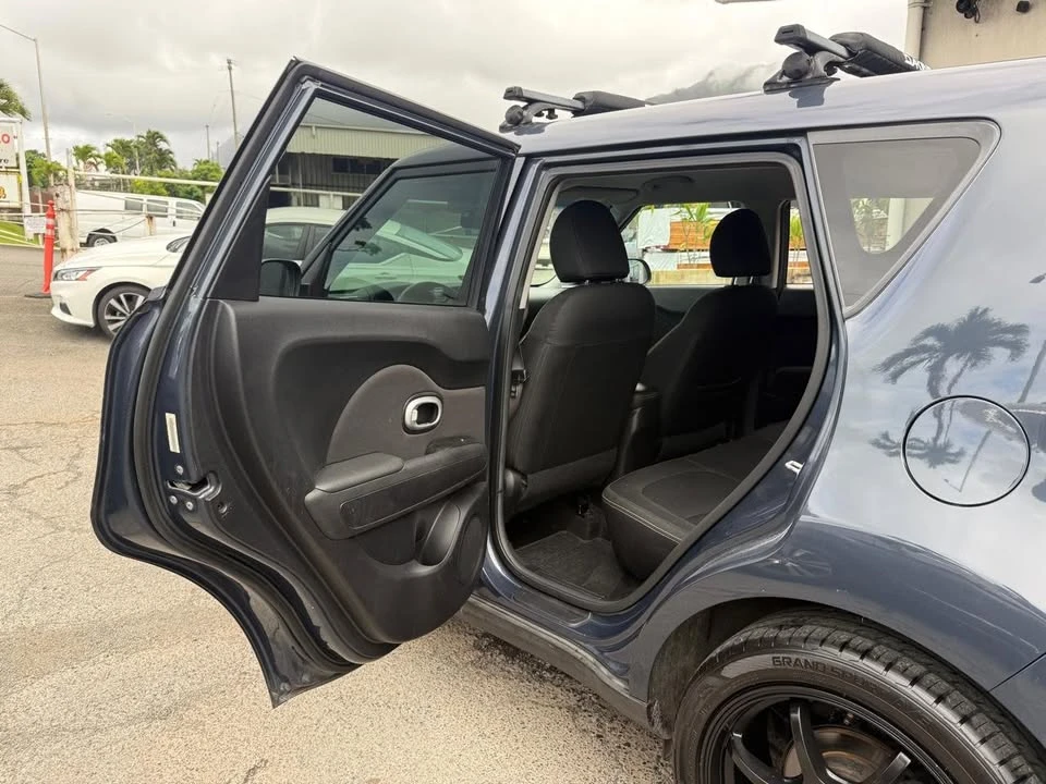 2014 Kia Soul - Image 17 of 19