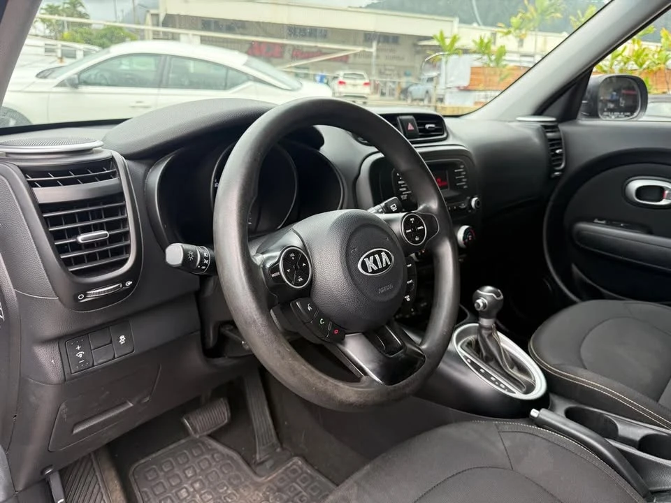 2014 Kia Soul - Image 11 of 19