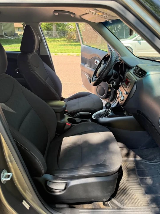 2014 Kia Soul - Image 6 of 9
