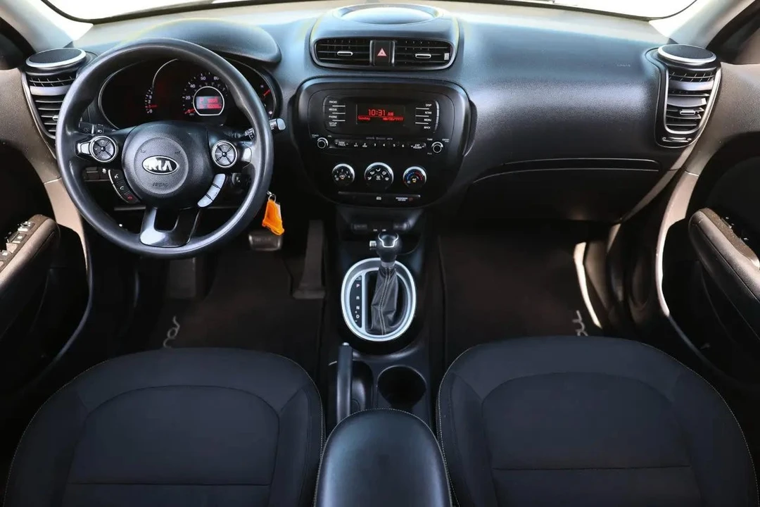 2014 Kia Soul - Image 2 of 21