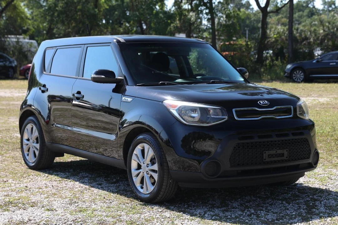 2014 Kia Soul - Image 15 of 21