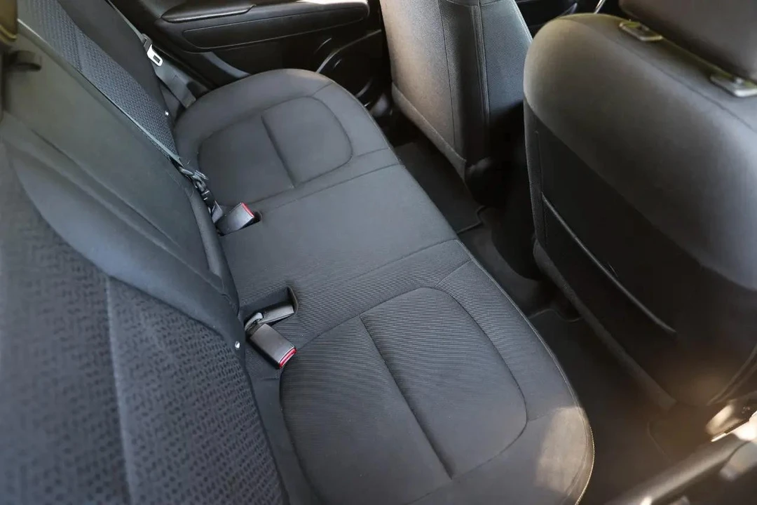 2014 Kia Soul - Image 12 of 21