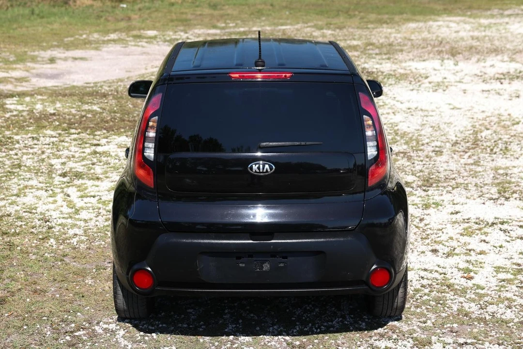 2014 Kia Soul - Image 9 of 21