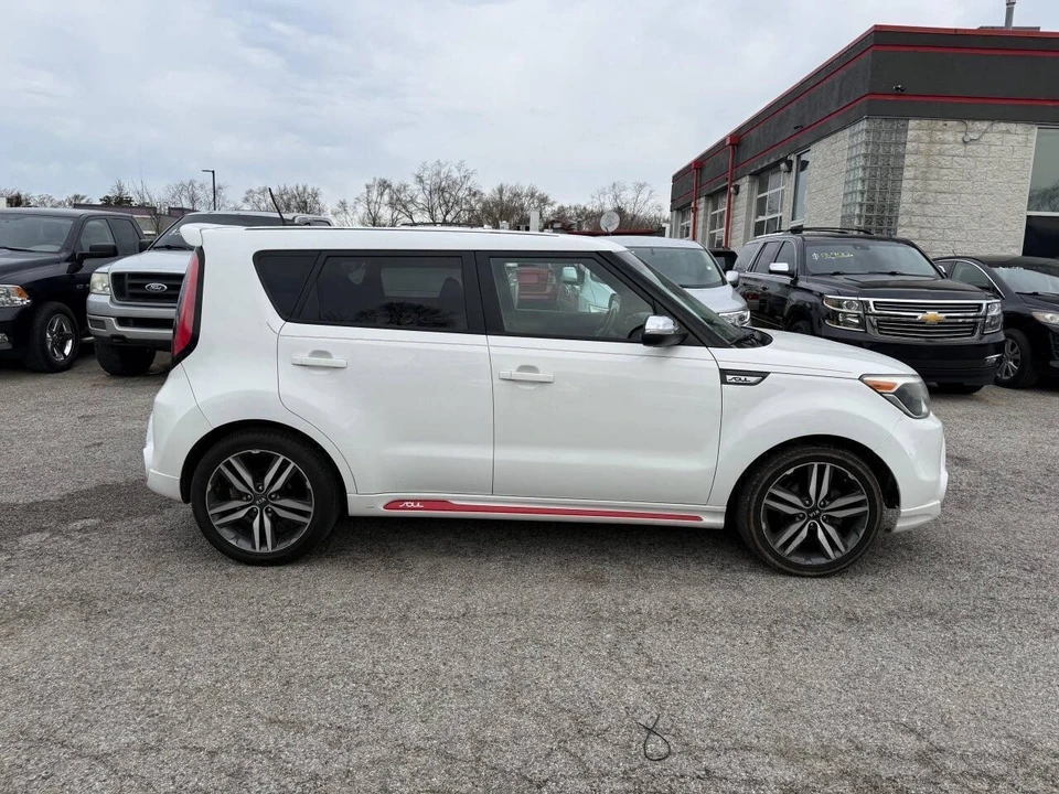 2014 Kia Soul - Image 9 of 21