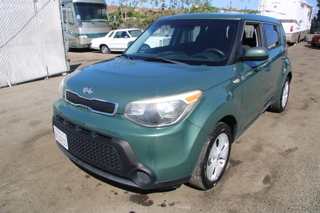 2014 Kia Soul - Image 2 of 21