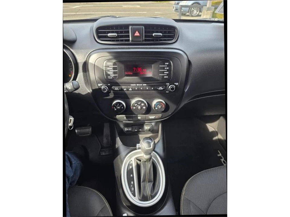 2014 Kia Soul - Image 14 of 19