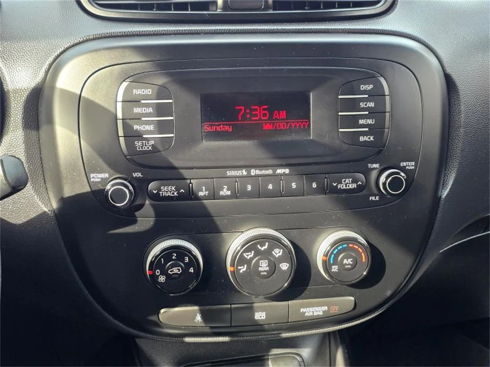 2014 Kia Soul - Image 16 of 19