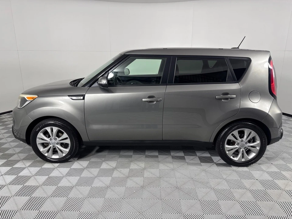 2014 Kia Soul - Image 9 of 12