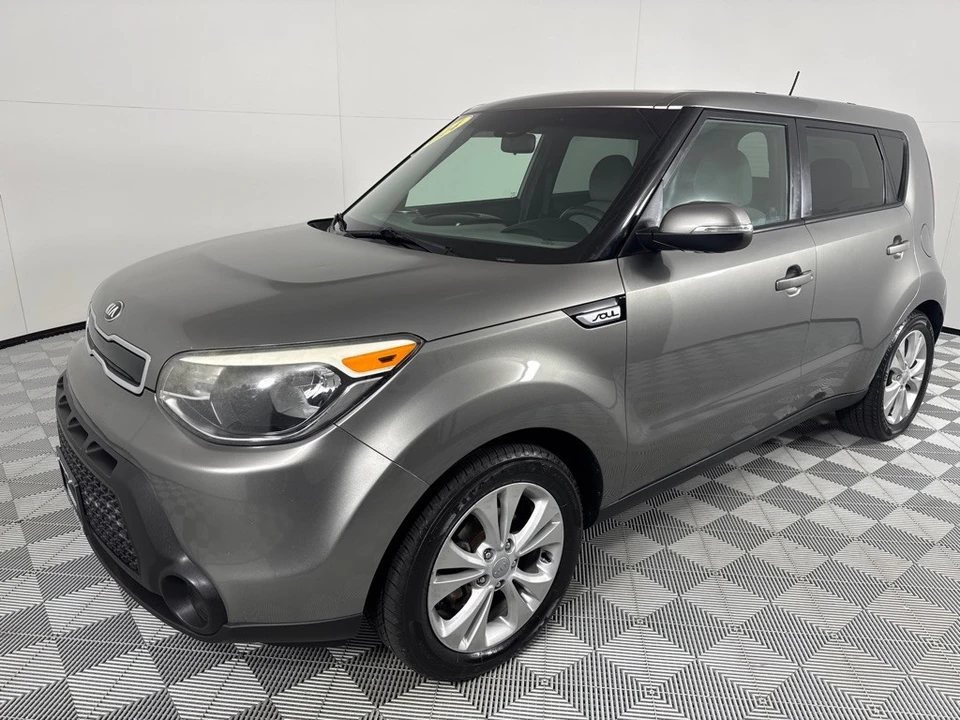 2014 Kia Soul - Image 10 of 12