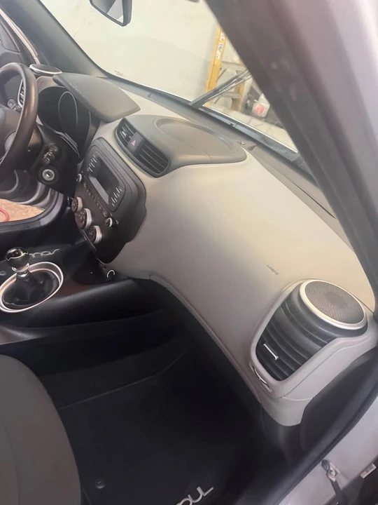 2014 Kia Soul - Image 14 of 16