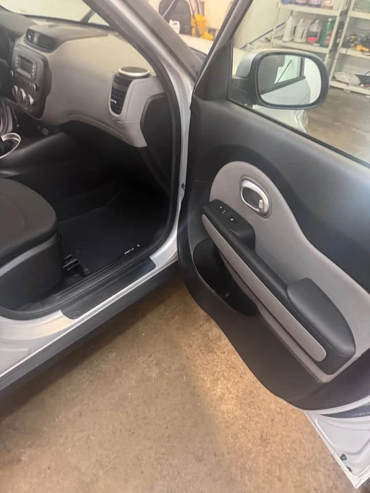 2014 Kia Soul - Image 15 of 16