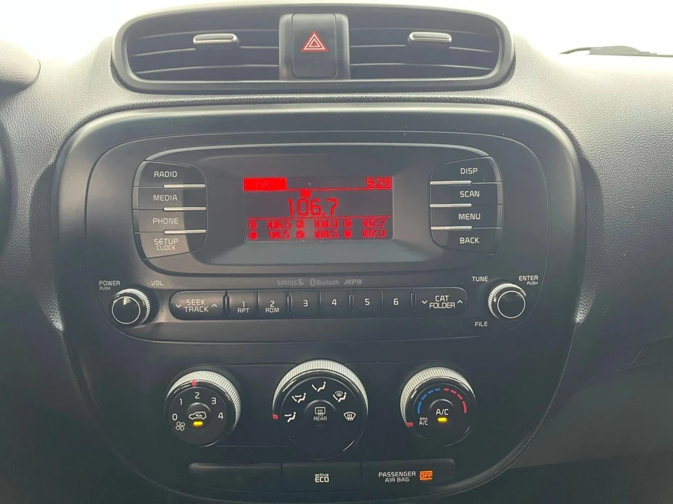 2014 Kia Soul - Image 19 of 21