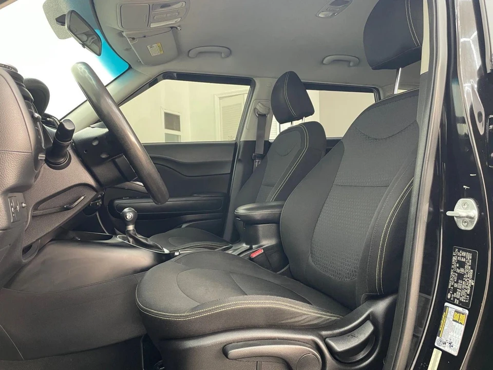 2014 Kia Soul - Image 12 of 21