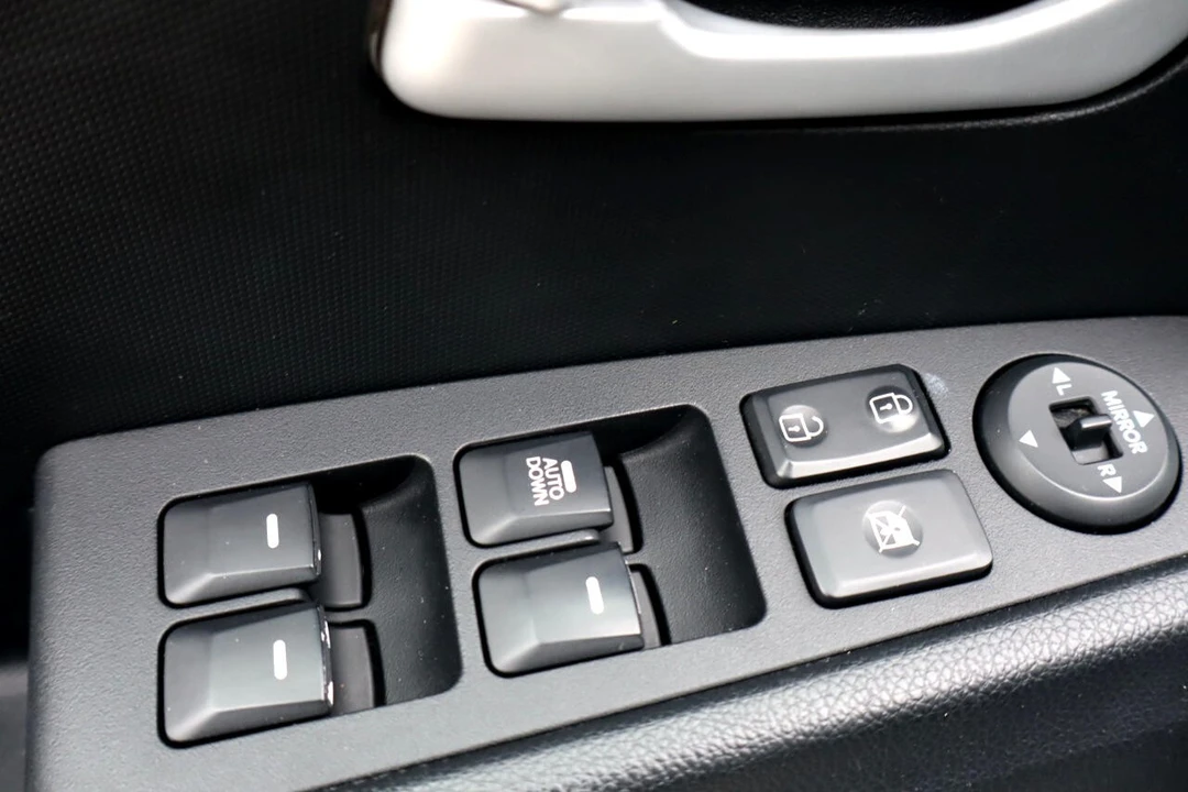 2014 Kia Sportage - Image 12 of 21