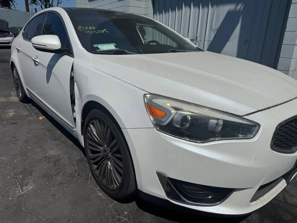 2014 Kia Optima/K5 - Image 2 of 3