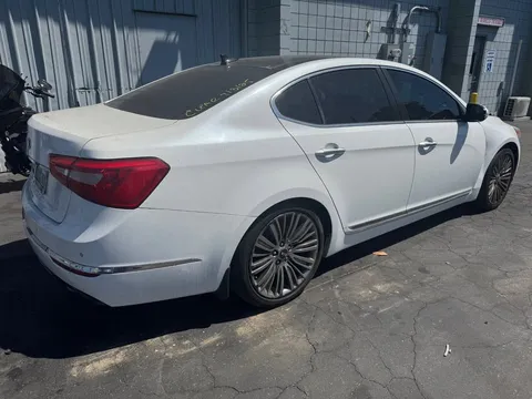 2014 Kia Cadenza Premium
