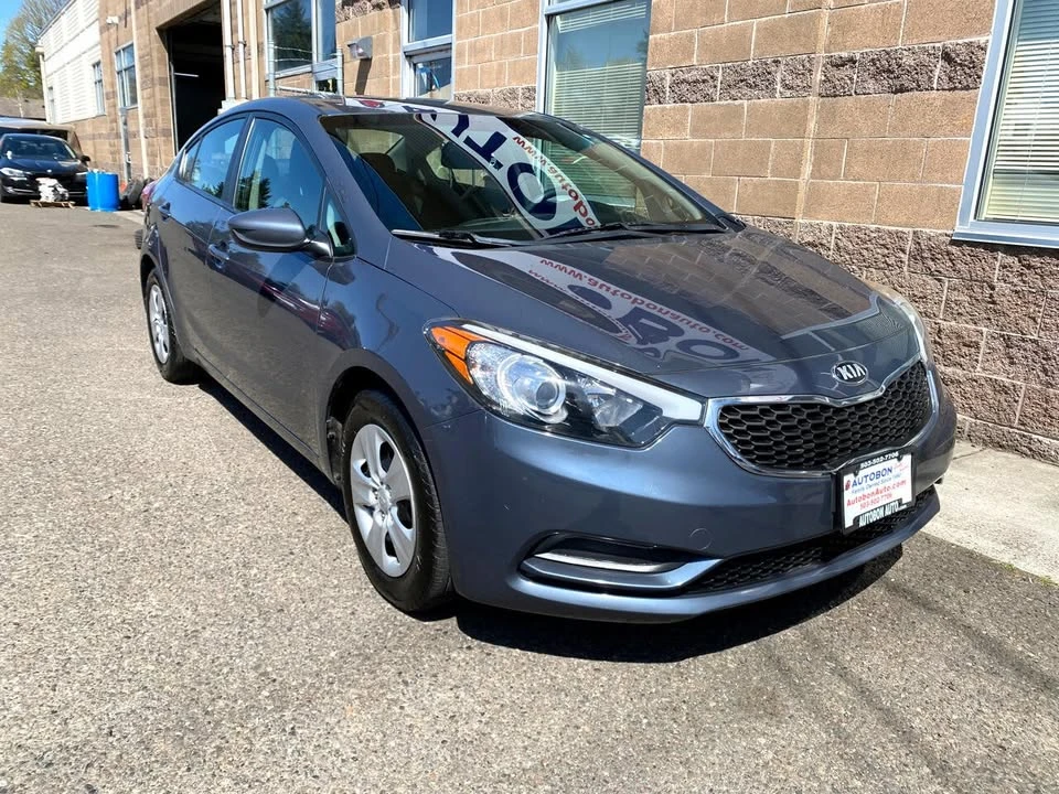2014 Kia Forte - Image 13 of 17