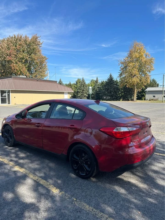 2014 Kia Forte - Image 6 of 10