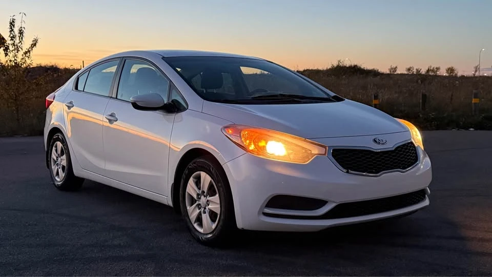 2014 Kia Forte - Image 3 of 9