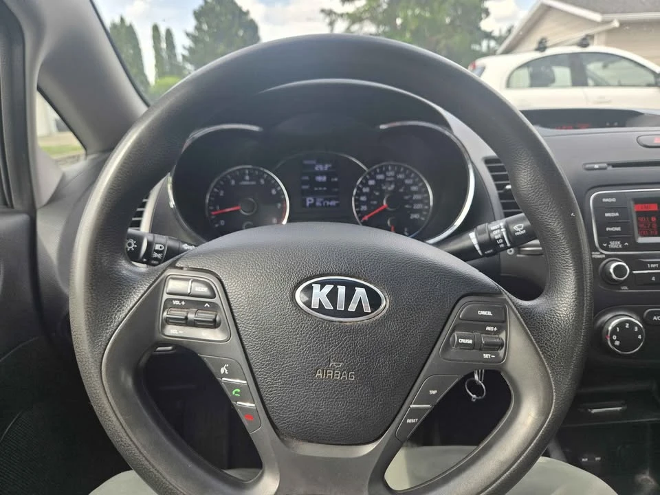 2014 Kia Forte - Image 4 of 6